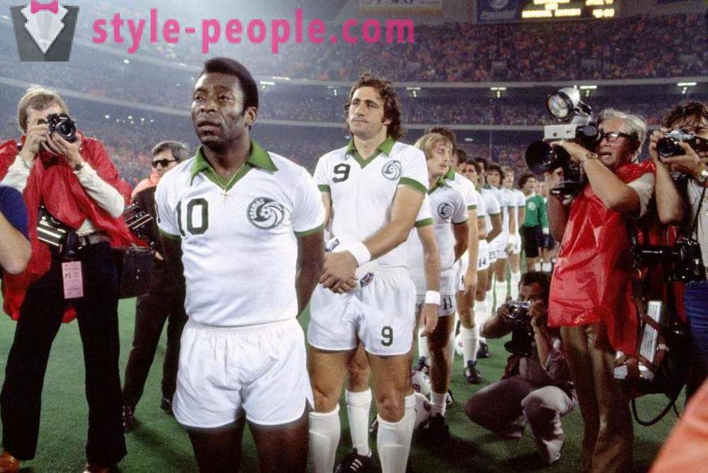 Edson Arantes: Biografie, Pelé Fußball-Karriere, Auszeichnungen und Fotos