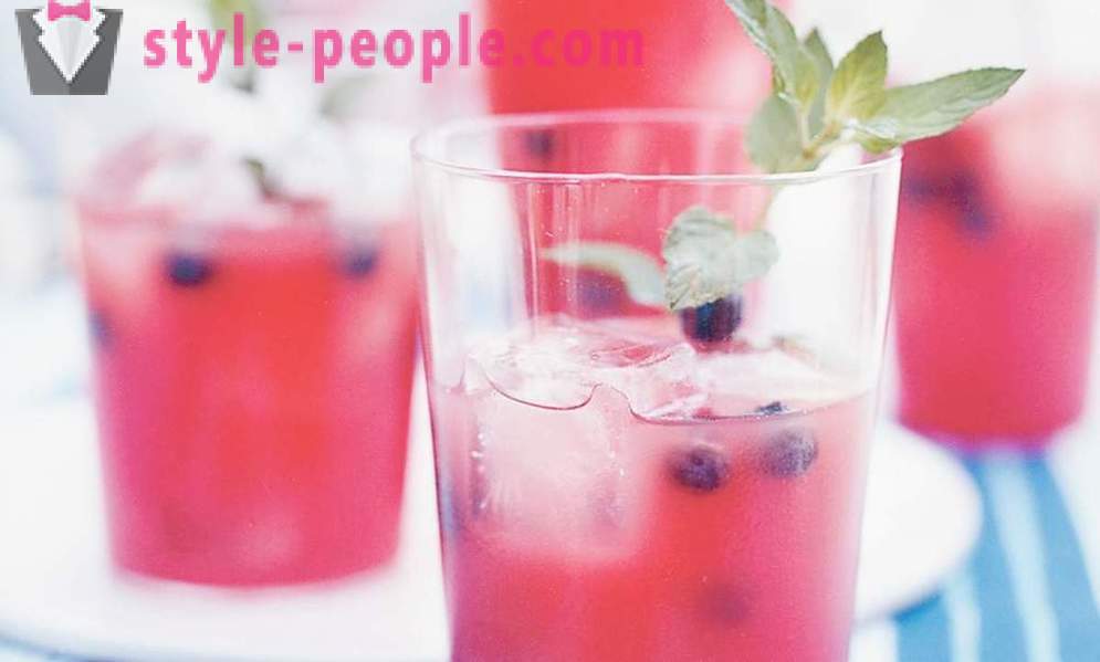 5 Obst und alkoholische Cocktails