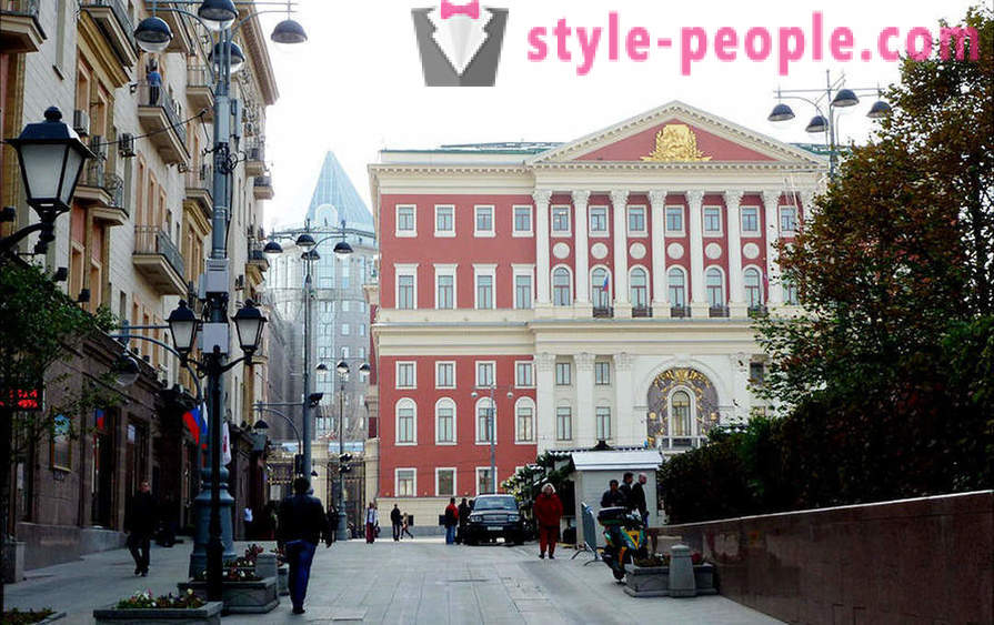 Die Kosten für die Wohnungen in den ältesten Moskau Villen