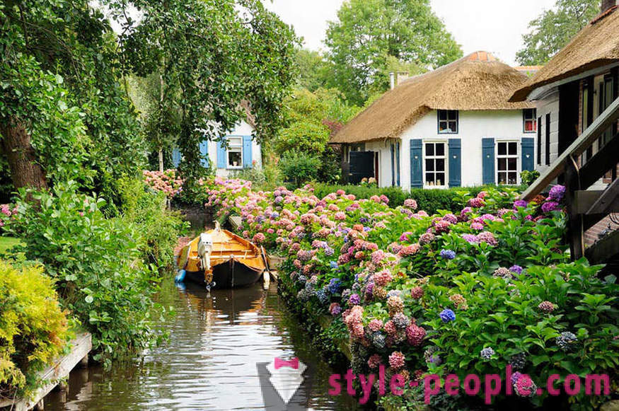 Das Dorf ohne Straßen in den Niederlanden