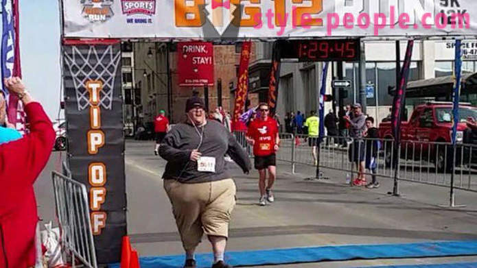 Laufen, ohne zu stoppen: Mann mit einem Gewicht von 250 kg inspiriert Menschen durch sein Beispiel