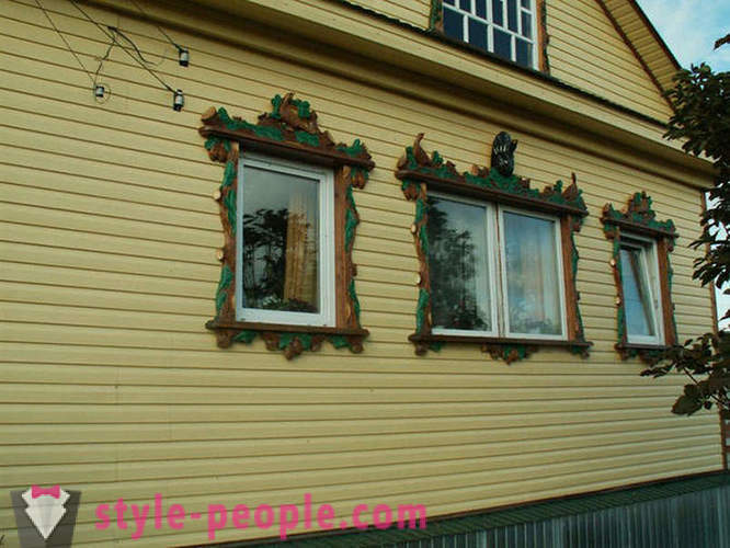 Was reden Fensterrahmen russische Häuser