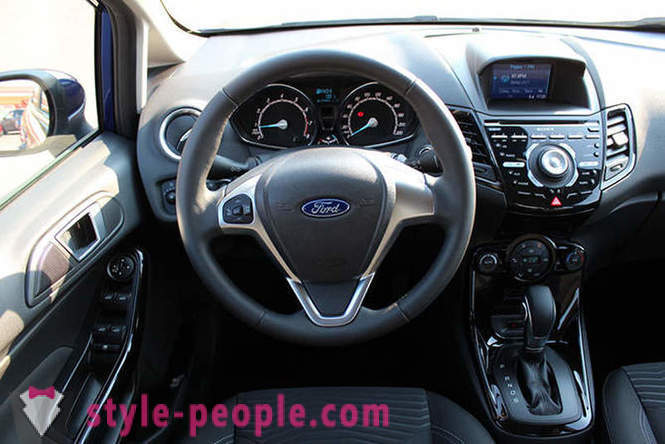 Wir versuchen Limousine Ford Fiesta 2015 „Geschmack“