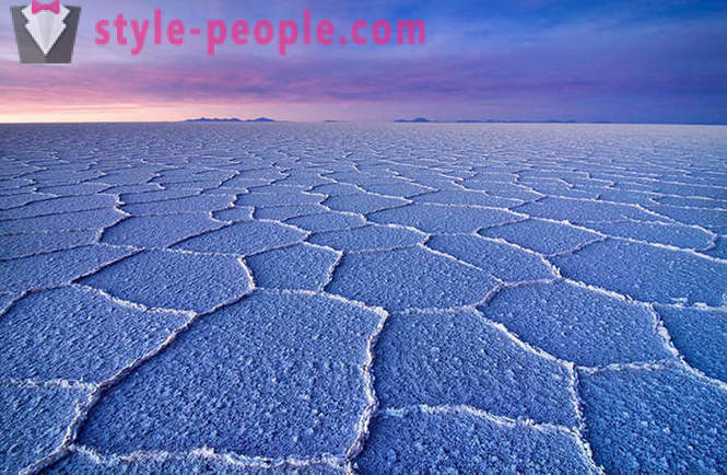 Reise durch die größte Salzwüste der Welt