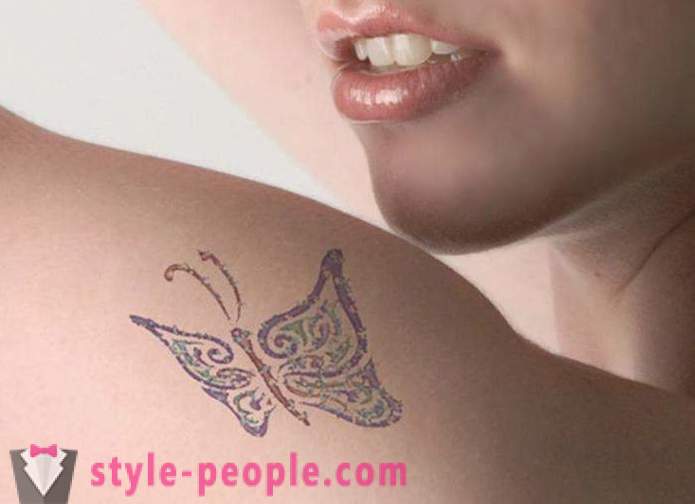 Temporäre Henna-Tattoo zu Hause