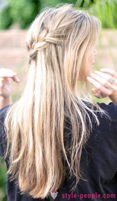 Cascade - Haarschnitt auf langen Haaren oder welche Frisur wird nie aus der Mode