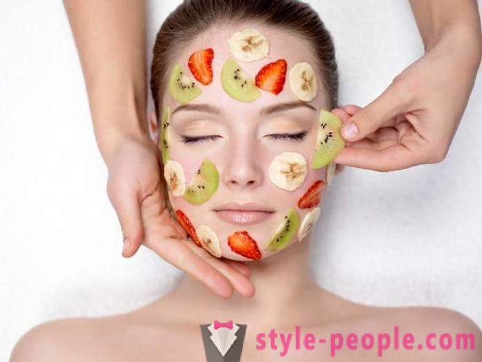 Pflege für Ihre Haut richtig: Gesichtsmaske von Erdbeeren und andere Beauty-Geheimnisse